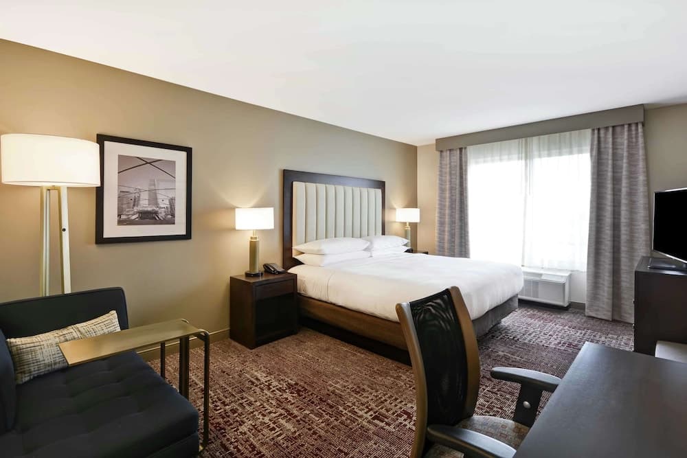 DoubleTree by Hilton Chicago Midway Airport gallery photo in Chicago, IL — image 35