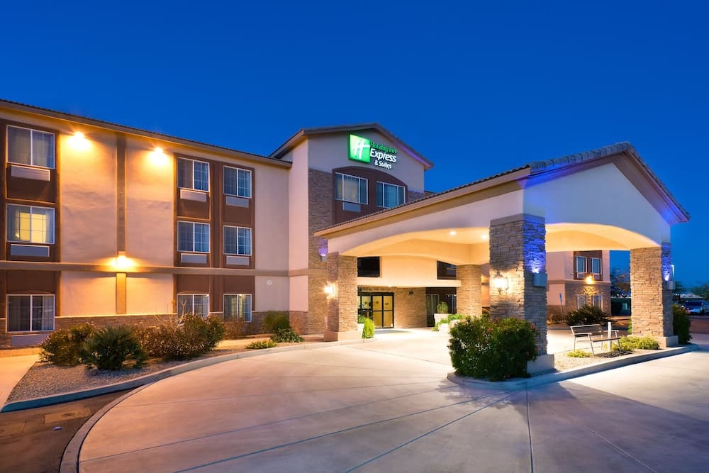 Holiday Inn Express & Suites Casa Grande by IHG featured exterior or lobby in Casa Grande, AZ — similar hotel