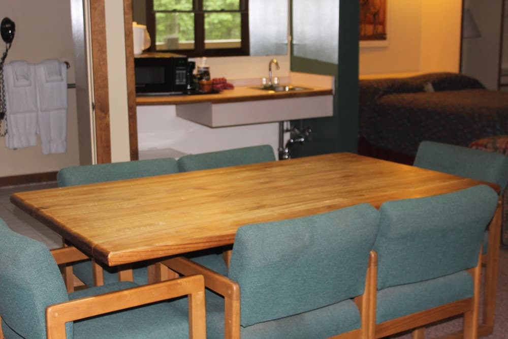 Double JJ Resort gallery photo in Rothbury, MI — image 11