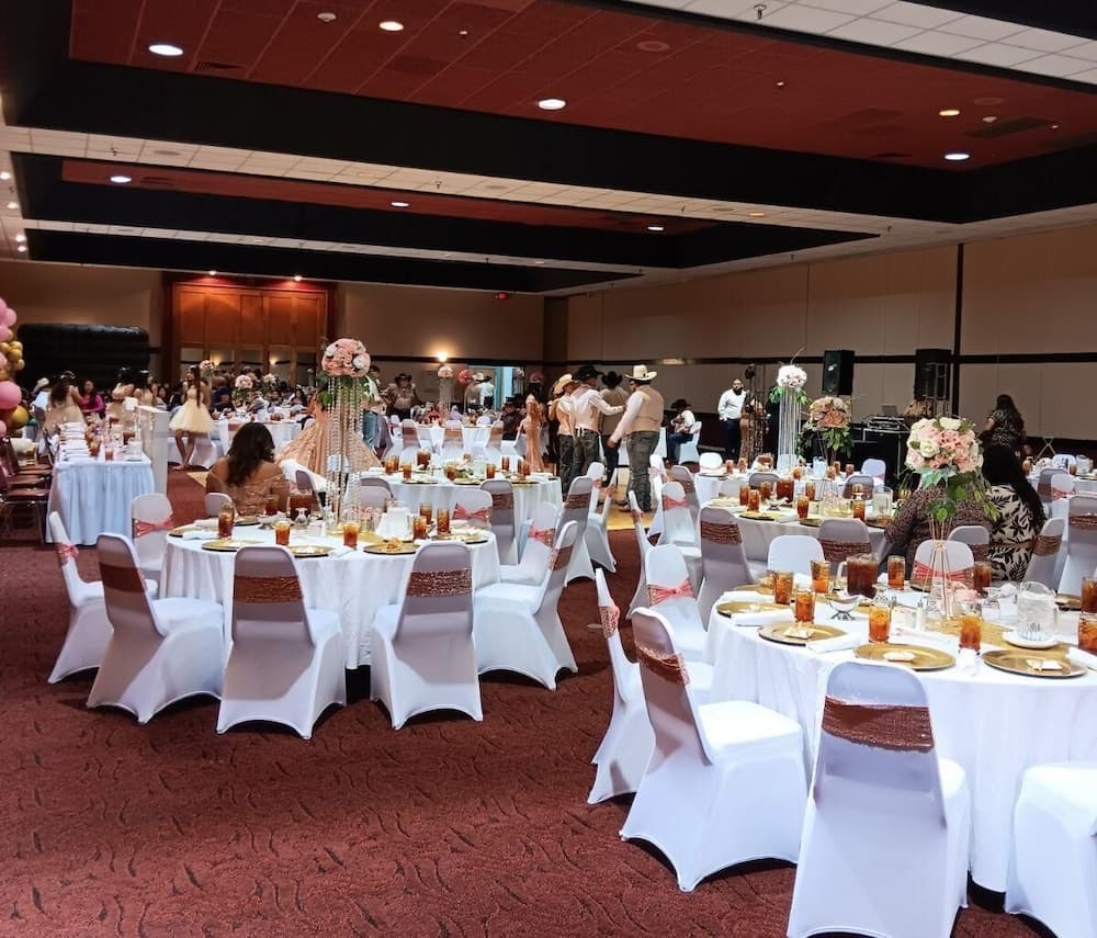 MCM Grande Hotel FunDome Odessa gallery photo in Odessa, TX — image 11