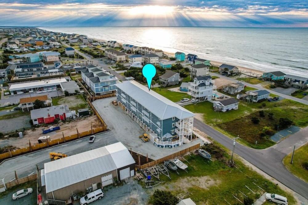 Saltwater Suites gallery photo in Holly Ridge, NC — image 27