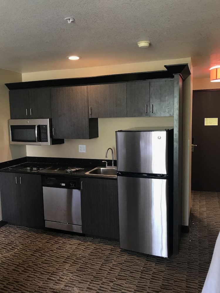 Hawthorn Suites by Wyndham Las Vegas/Henderson gallery photo in Henderson, NV — image 16