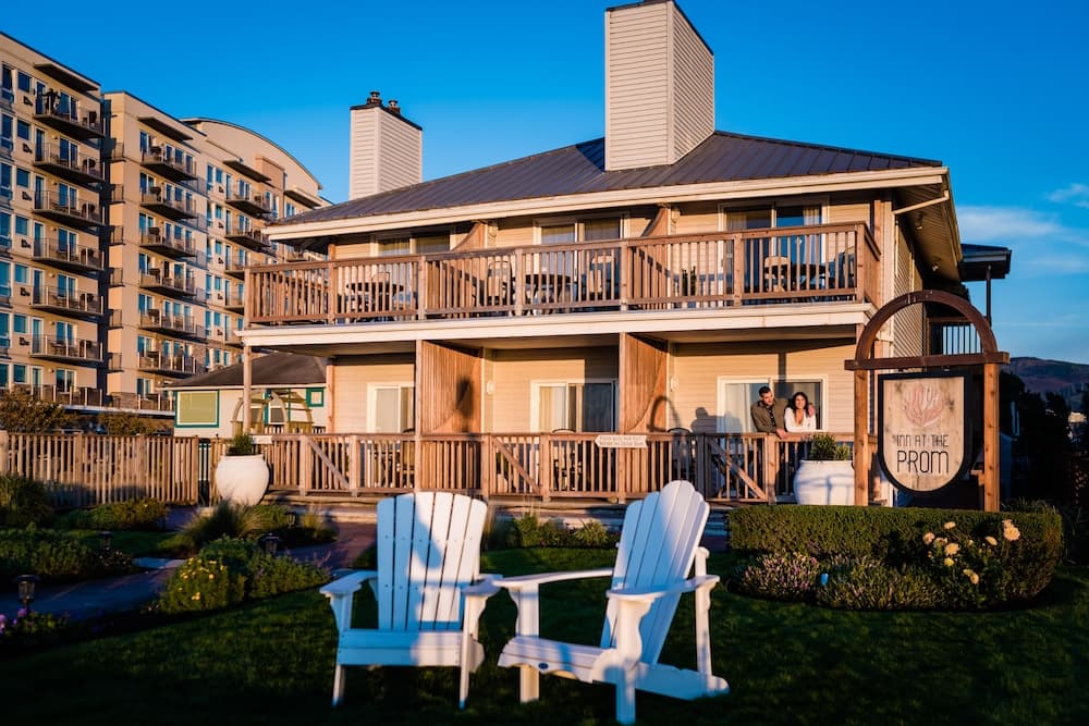 Inn at the Prom Oceanfront Seaside — hotel in Seaside, Oregon