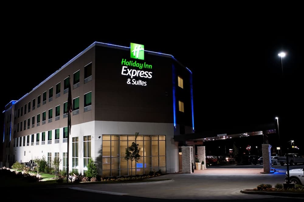 Holiday Inn Express & Suites- Birmingham North-Fultondale by IHG property views in Fultondale, AL — gallery photo 3