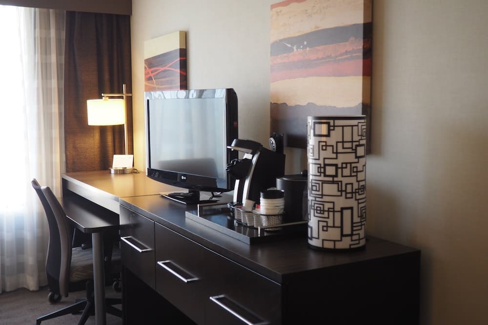 Holiday Inn Harrisburg - Hershey Area, I-81 by IHG gallery photo in Grantville, PA — image 55