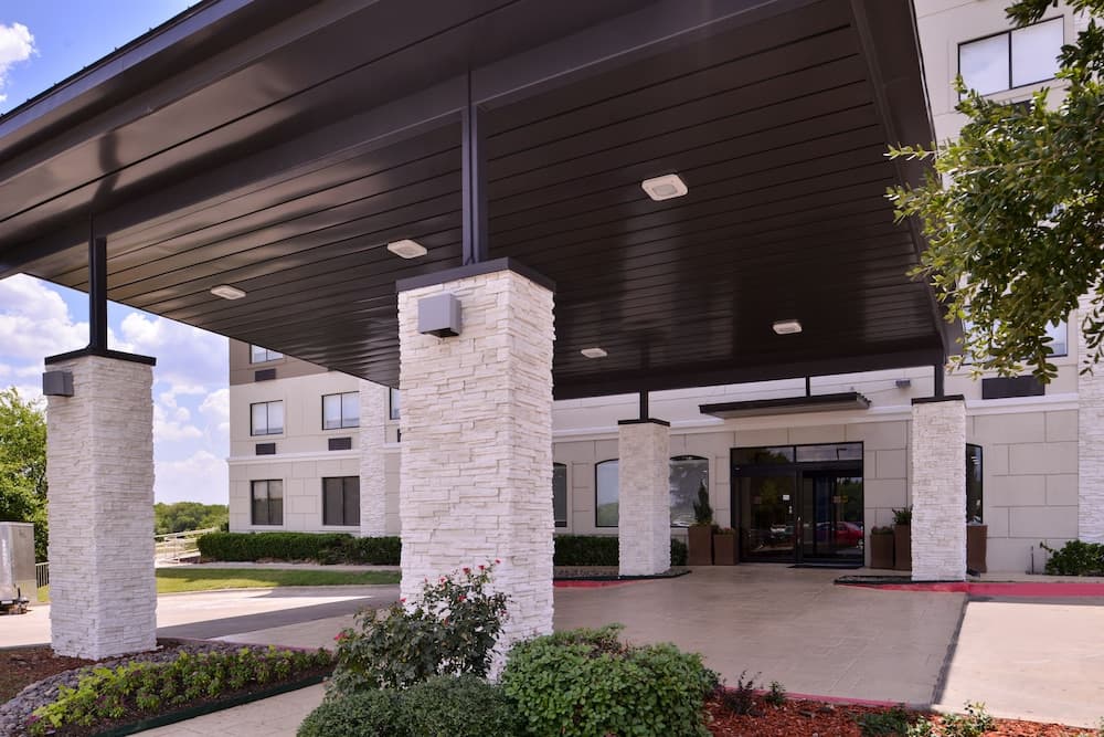 Holiday Inn Express Hotel & Suites Mesquite by IHG gallery photo in Mesquite, TX — image 24