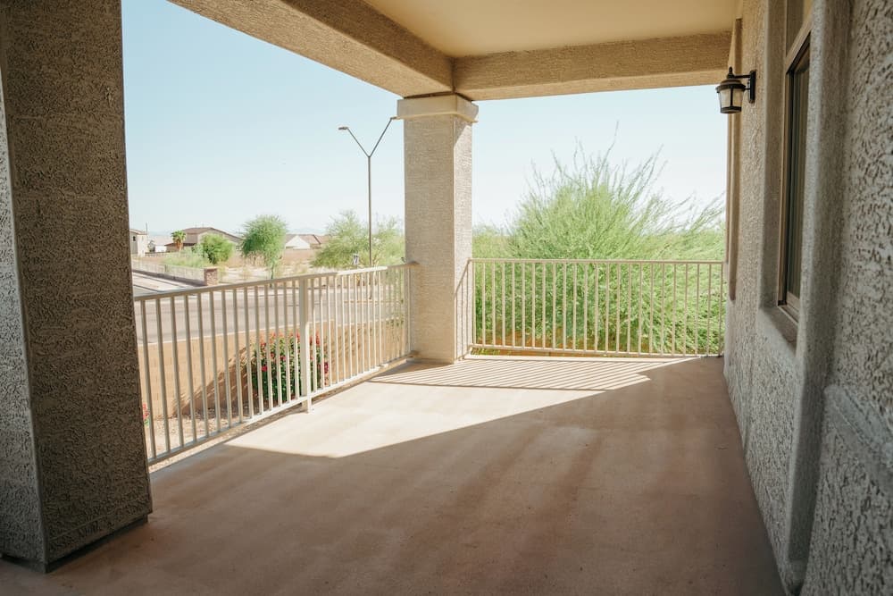 Large Family Home Near Phoenix gallery photo in Buckeye, AZ — image 42
