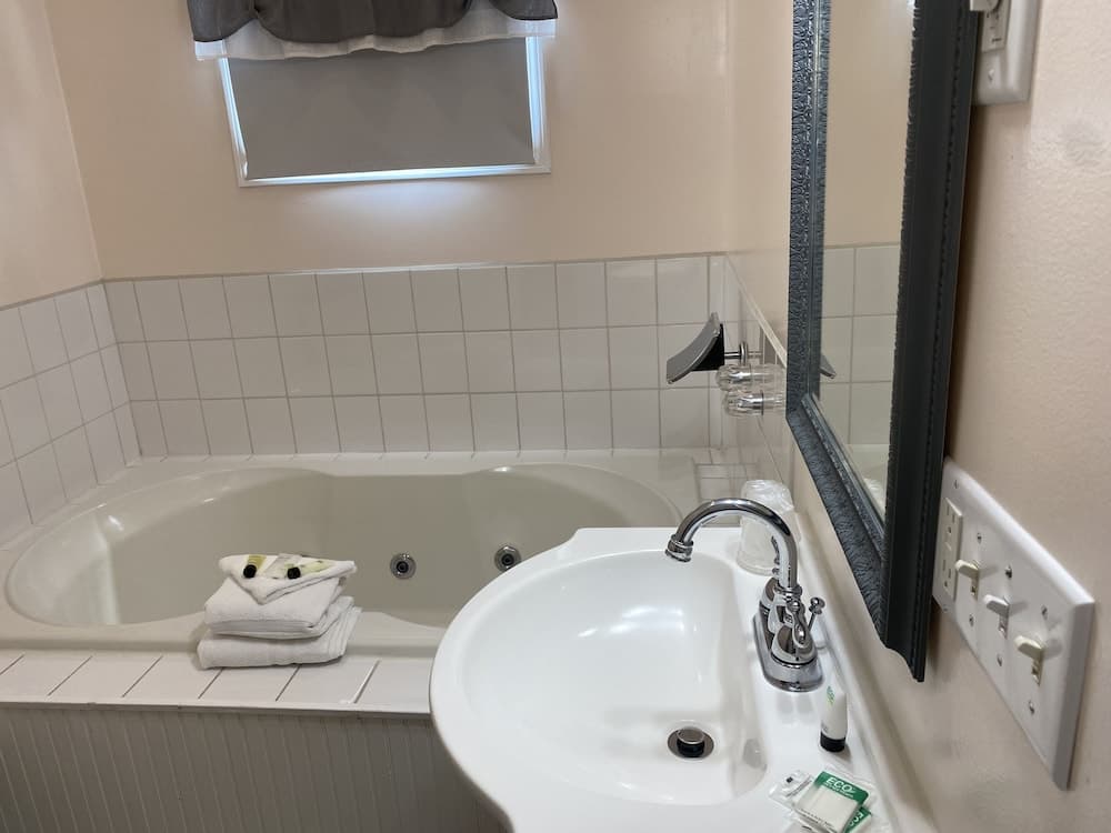 The Taber Inne & Suites gallery photo in Mystic, CT — image 29