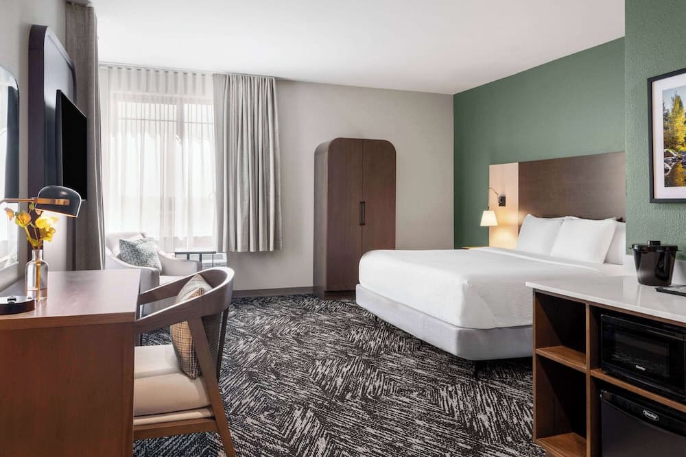 La Quinta Inn And Suites By Wyndham Lincoln gallery photo in Lincoln, CA — image 35