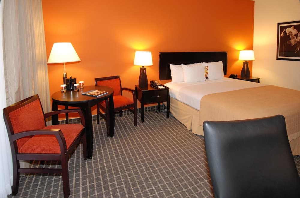 Oakland Airport Executive Hotel gallery photo in Oakland, CA — image 37