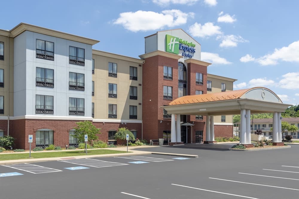 Holiday Inn Express Hotel & Suites New Philadelphia by IHG featured exterior or lobby in New Philadelphia, OH — similar hotel
