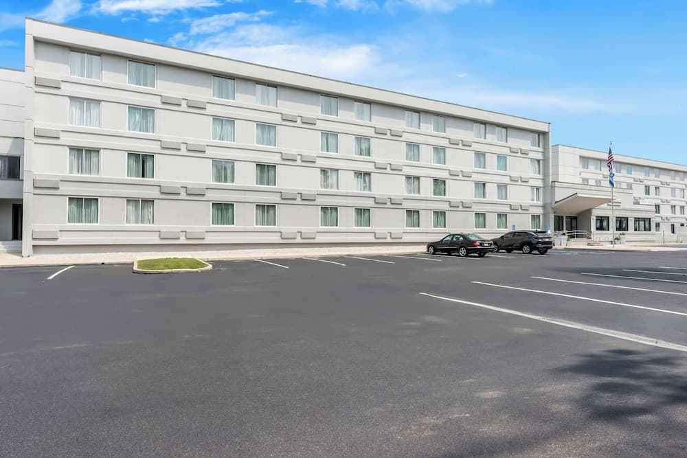 Sonesta Essential Atlantic City West featured exterior or lobby in Egg Harbor Township, NJ — similar hotel
