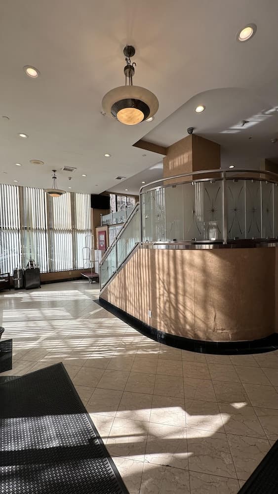Crescent Hotel interior in Long Island City, NY — gallery photo 2