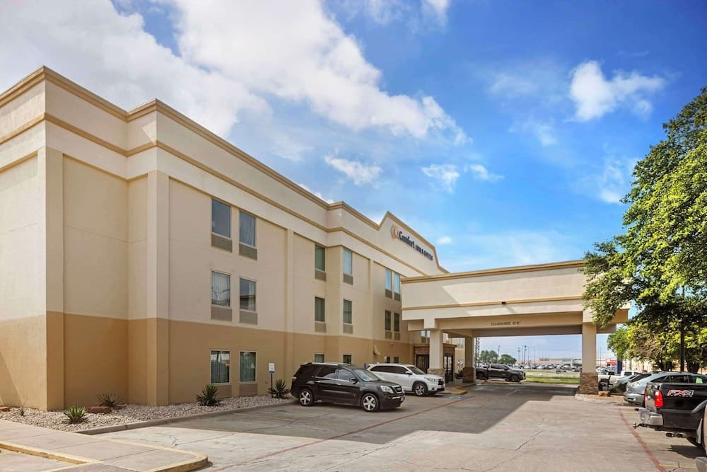 Comfort Inn & Suites Temple - Medical Center featured exterior or lobby in Temple, TX — similar hotel