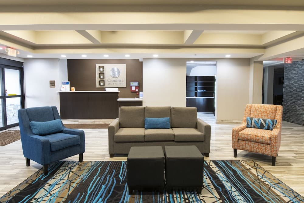 Comfort Inn and Suites Near Medical Center property views in San Antonio, TX — gallery photo 3