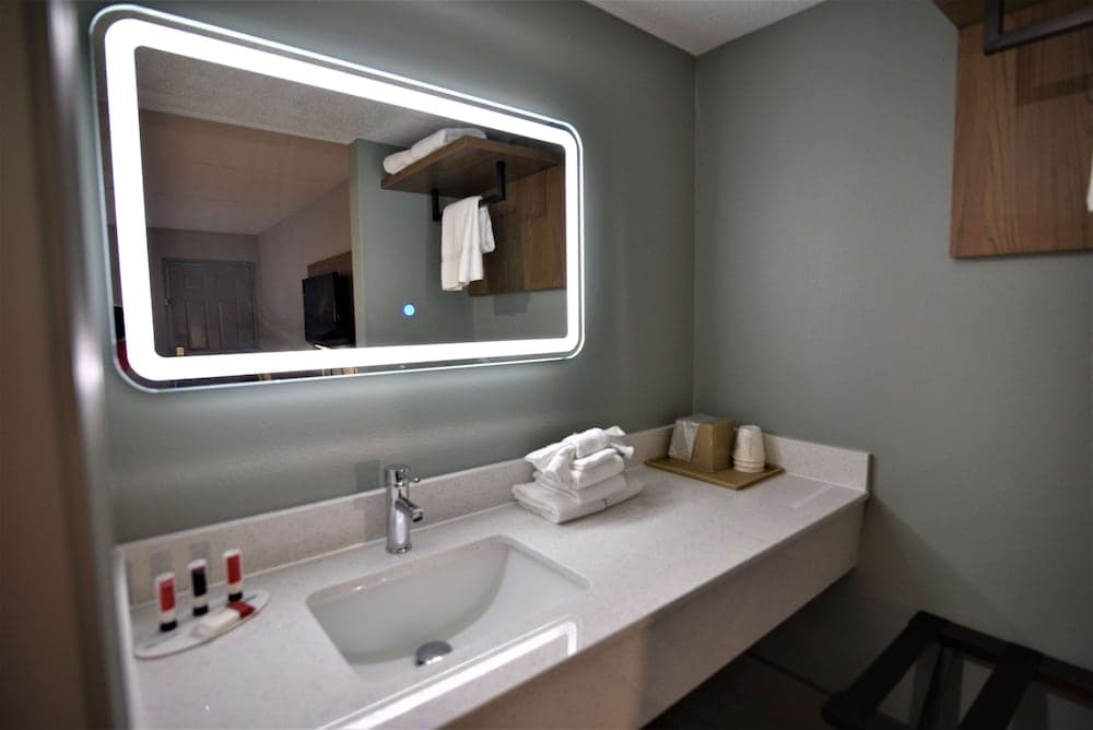 Baymont by Wyndham Pine Grove I-81 gallery photo in Pine Grove, PA — image 9