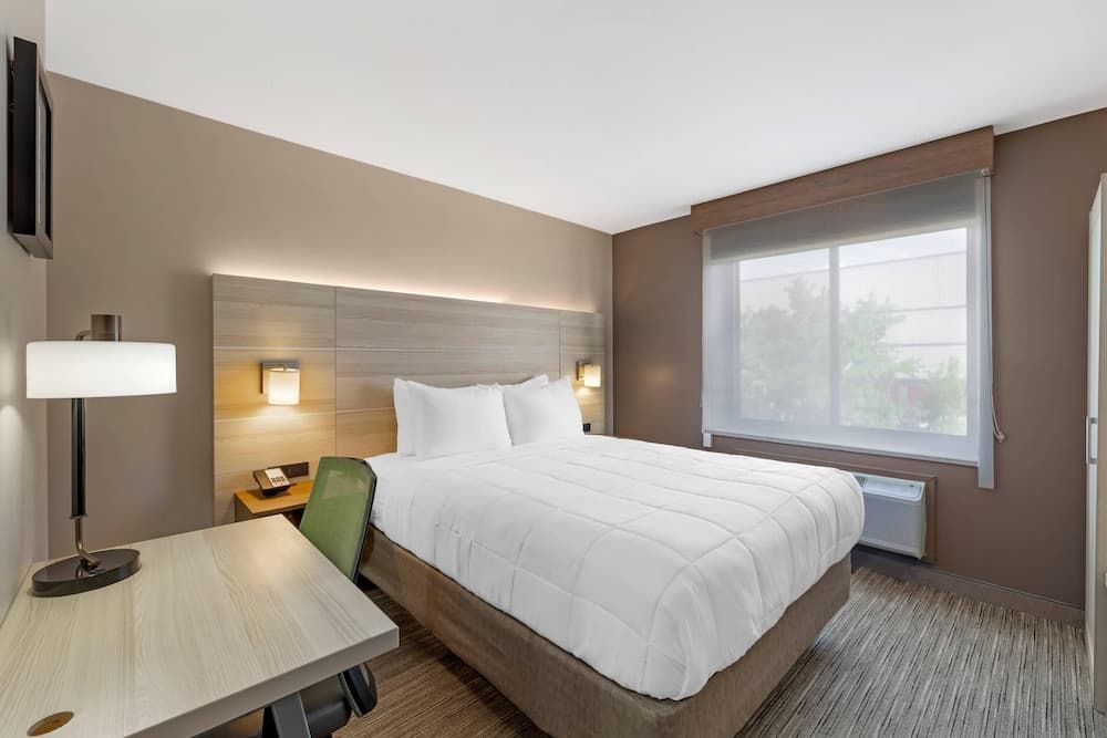 Country Inn & Suites by Radisson, Staten Island gallery photo in Staten Island, NY — image 6
