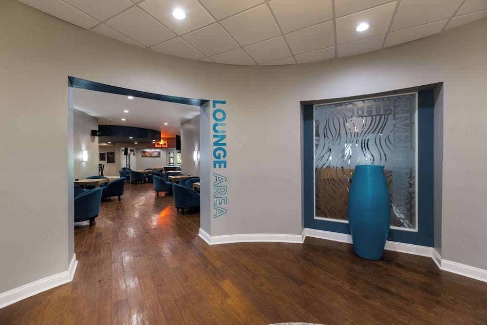 Clarion Hotel San Angelo near Convention Center gallery photo in San Angelo, TX — image 51