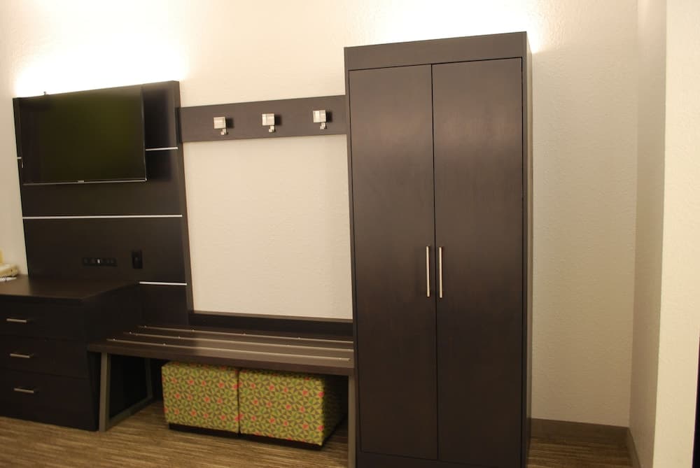 Holiday Inn Express Hotel and Suites Kingsport by IHG gallery photo in Kingsport, TN — image 4