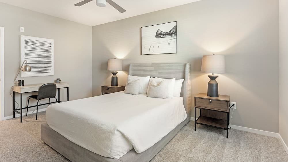 Landing Phoenix Warehouse District interior in Phoenix, AZ — gallery photo 2