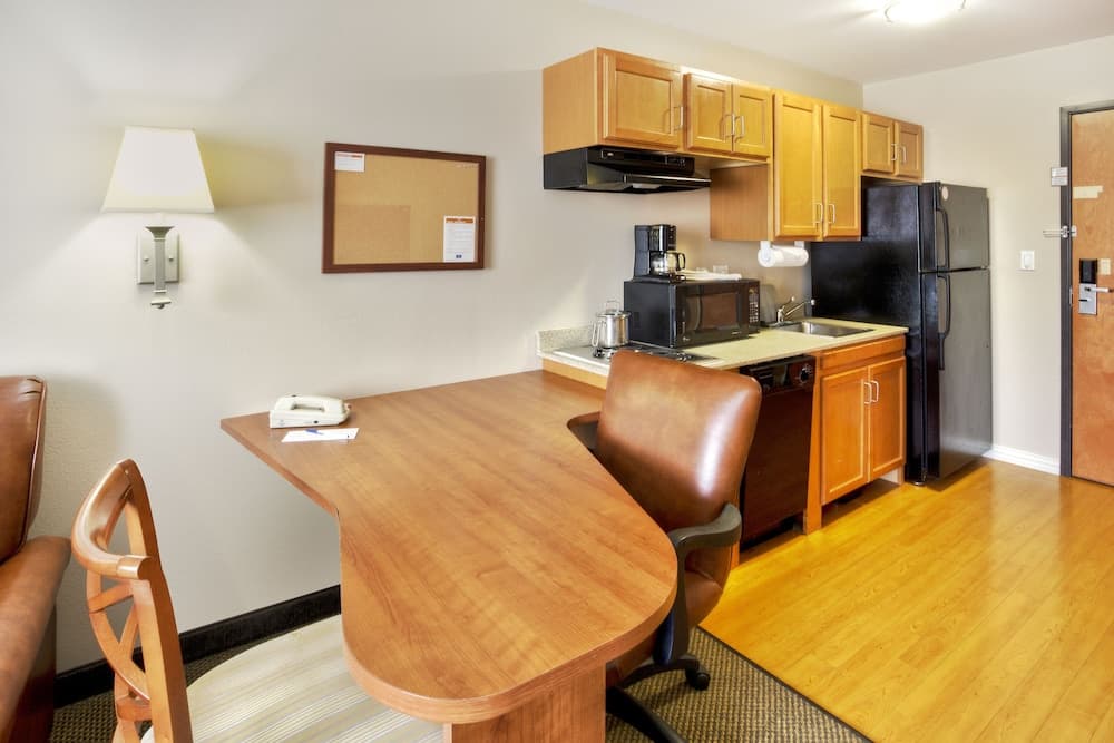 Candlewood Suites Killeen - Fort Hood Area by IHG gallery photo in Killeen, TX — image 25