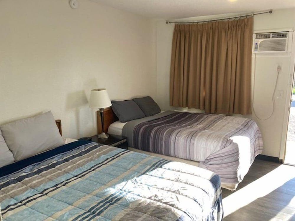 Arrowhead Inn property views in New Salem, ND — gallery photo 3