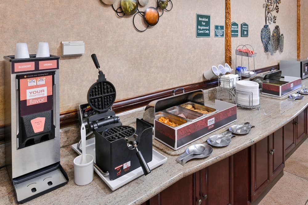 Citrus Suites Redlands Loma Linda Hotel gallery photo in Redlands, CA — image 31
