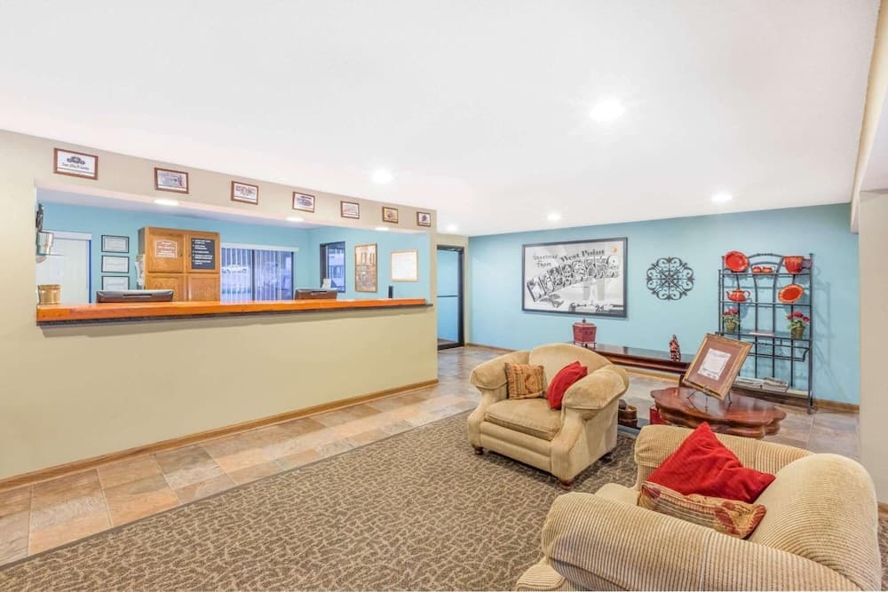 West point inn and suites interior in West Point, NE — gallery photo 2