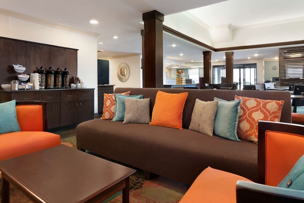 Spark by Hilton Spring Lake Fayetteville interior in Spring Lake, NC — gallery photo 2
