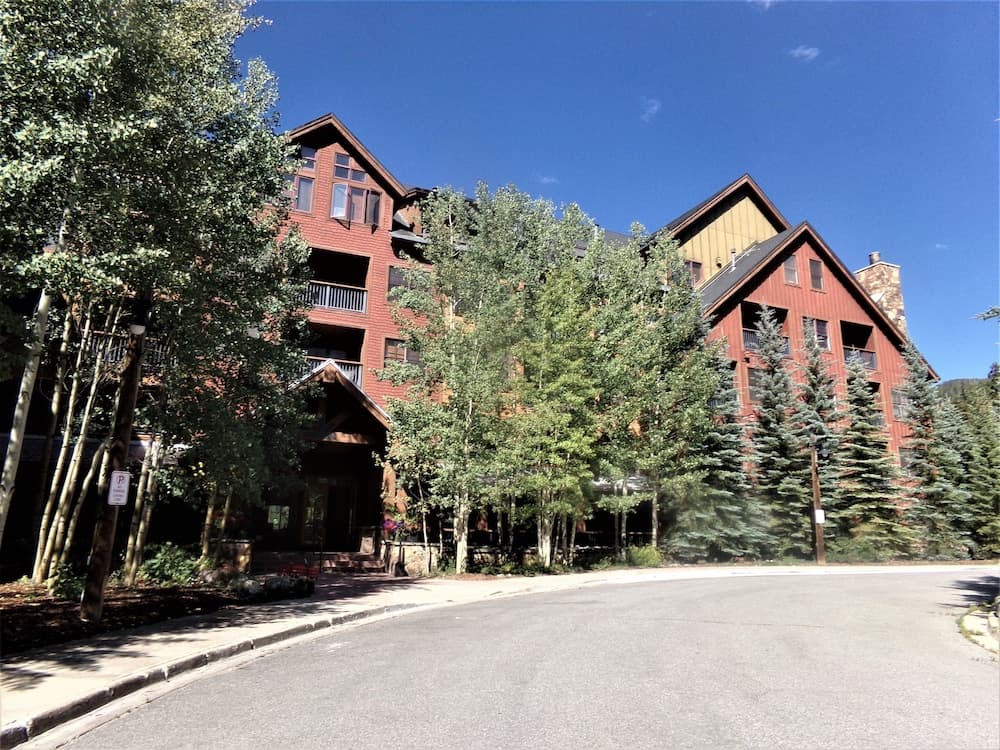 Springs 2 Bed 3 Bath Murphy featured exterior or lobby in Keystone, CO — similar hotel