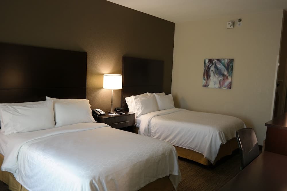 Holiday Inn Express Fredericksburg Southpoint by IHG property views in Fredericksburg, VA — gallery photo 3