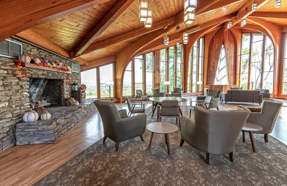 General Butler State Resort Park interior in Carrollton, KY — gallery photo 2