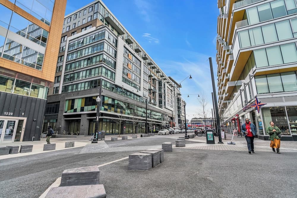 Fully Furnished Apartments near Nationals Park featured exterior or lobby in Washington, DC — similar hotel