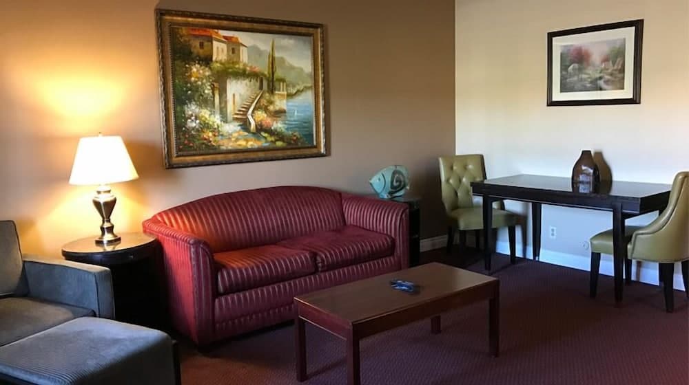 Hotel Saddleback Los Angeles - Norwalk property views in Norwalk, CA — gallery photo 3