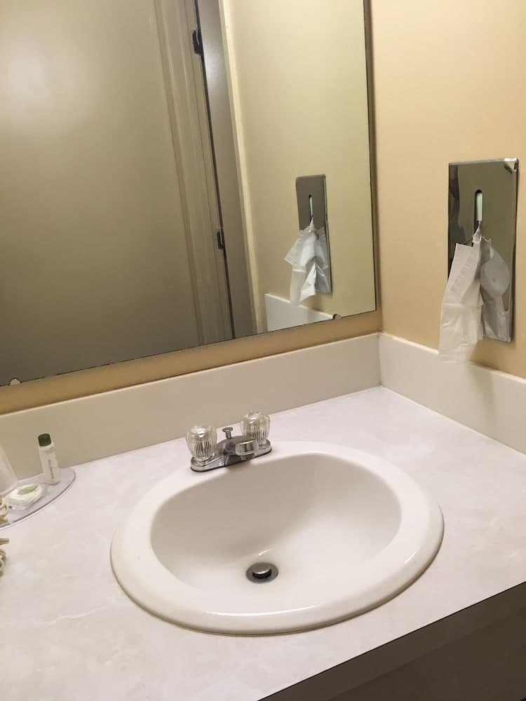 Gold Star Inn & Suites gallery photo in Groton, CT — image 17