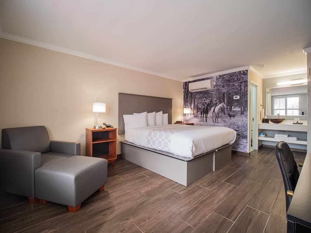 Equus Inn Ocala gallery photo in Ocala, FL — image 35