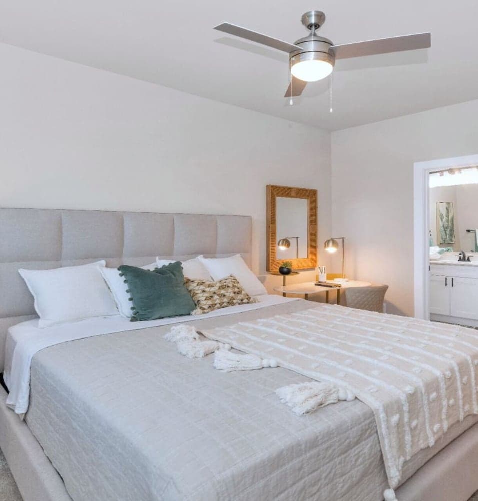 Phoenix Goodyear Apartments by Landing gallery photo in Goodyear, AZ — image 8