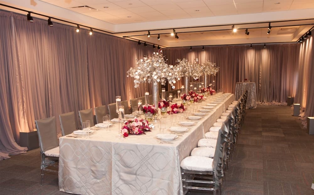 Aloft Santa Clara property views in San Jose, CA — gallery photo 3