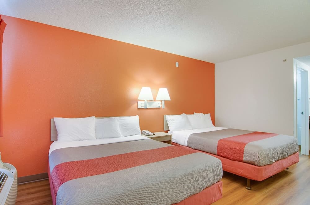 Motel 6 Tacoma, WA - South gallery photo in Tacoma, WA — image 5