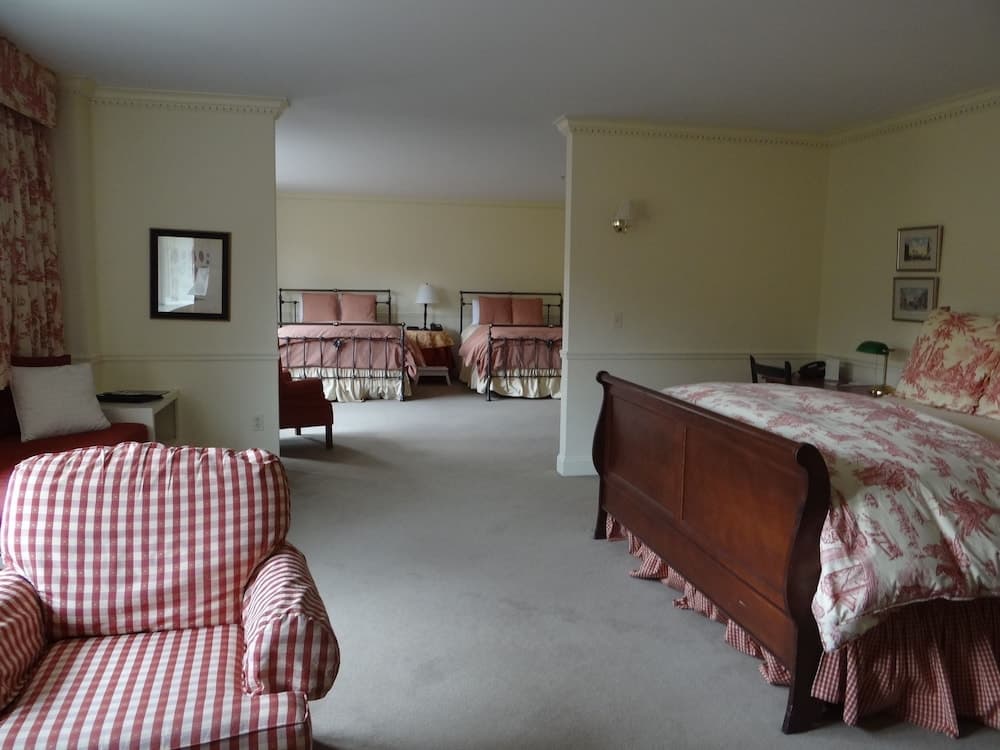 Lake Opechee Inn and Spa gallery photo in Laconia, NH — image 10