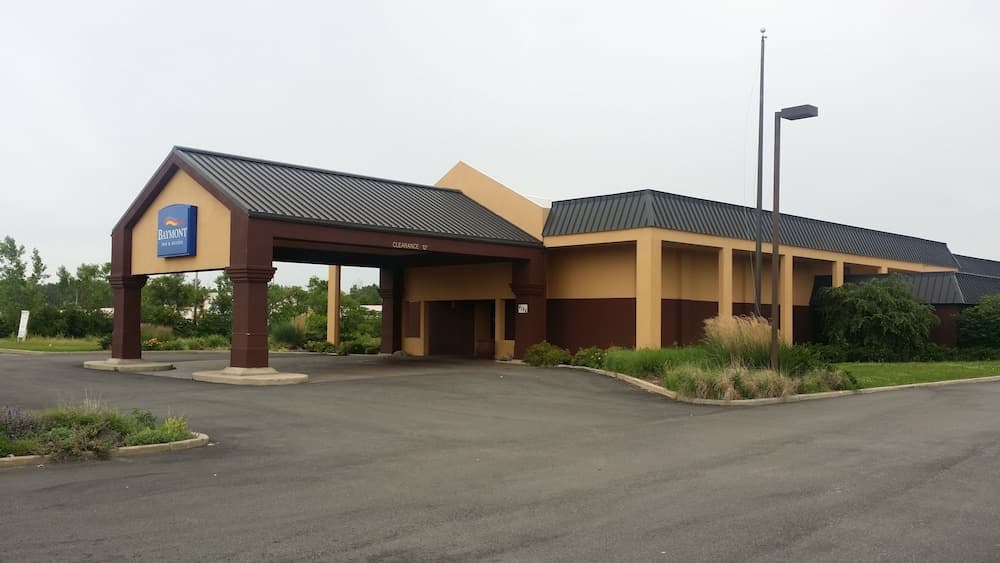 Baymont by Wyndham Michigan City featured exterior or lobby in Michigan City, IN — similar hotel