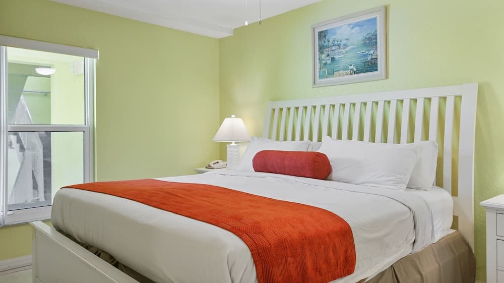 South Beach Oceanfront Resort property views in Treasure Island, FL — gallery photo 3