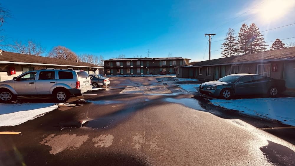 Curry’s Motel by OYO Saginaw MI gallery photo in Saginaw, MI — image 12