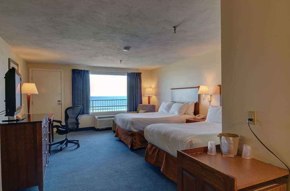 Hampton House Hotel gallery photo in Hampton, NH — image 8