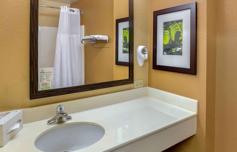 Extended Stay America Suites Columbus NE I270 property views in Columbus, OH — gallery photo 3