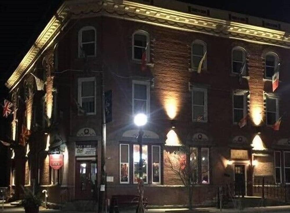 The Hotel Belvidere gallery photo in Hawley, PA — image 9