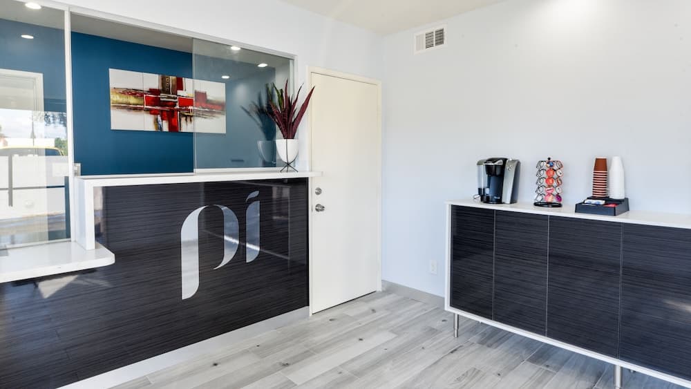 Parkside Inn Anaheim interior in Anaheim, CA — gallery photo 2