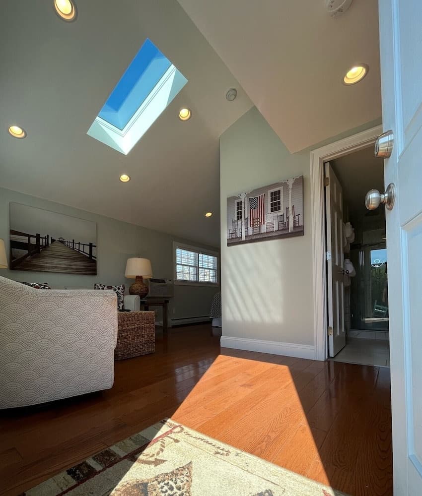 Beach Breeze Inn gallery photo in Falmouth, MA — image 82