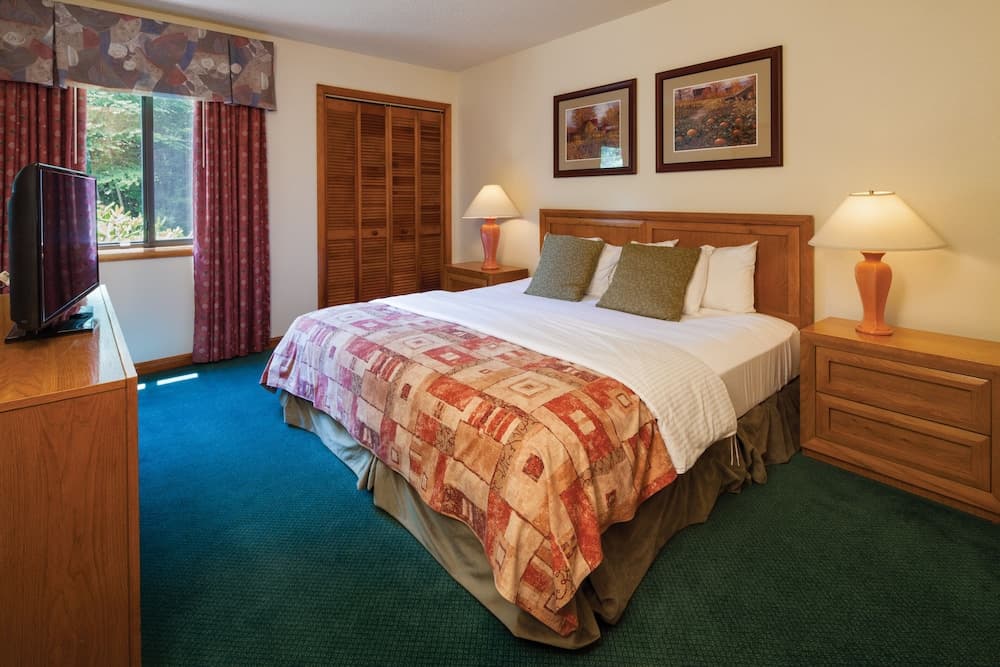 Club Wyndham Resort at Fairfield Sapphire Valley property views in Sapphire — gallery photo 3
