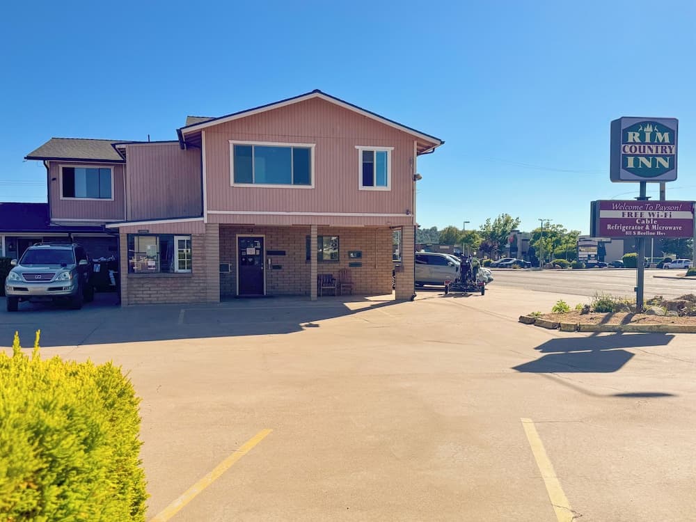 Rim Country Inn featured exterior or lobby in Payson, AZ — similar hotel